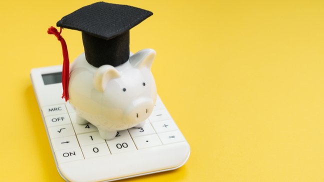 Student Loan Payment Freeze & Taxes: What Borrowers Need to Know