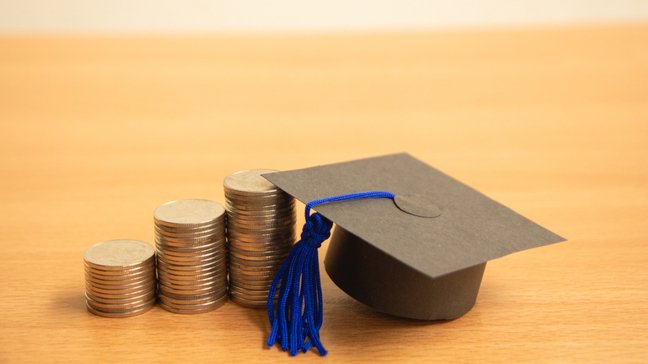 Student Loan Payment Freeze & Taxes: What Borrowers Need to Know