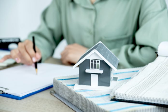 UK Property Investment: Strategies for Success & Long-Term Growth