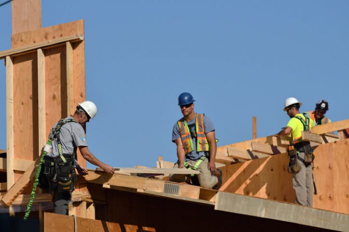 General Liability Insurance for Carpenters: 5 Essential Reasons