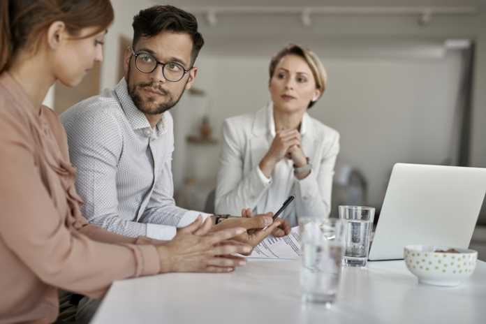 Choosing the Right Insurance: The Benefits of Working with Independent Agents