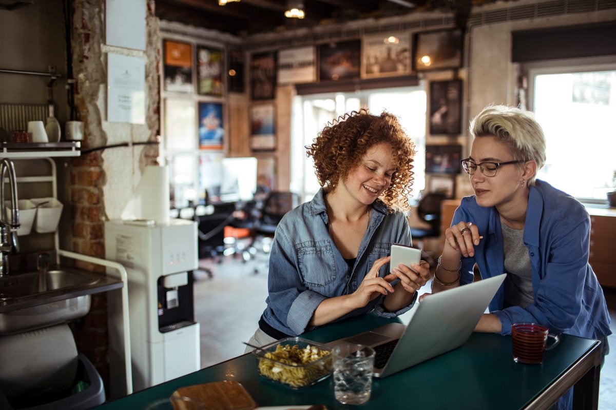 Is Now the Right Time to Invest in Cryptocurrency? 3 Key Indicators