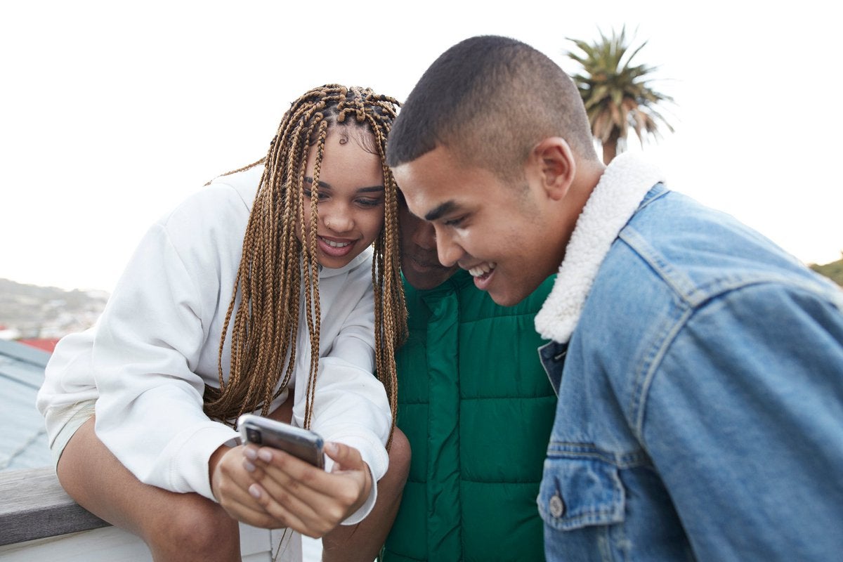 Top 3 Cryptocurrencies for Beginner Investors - 2024