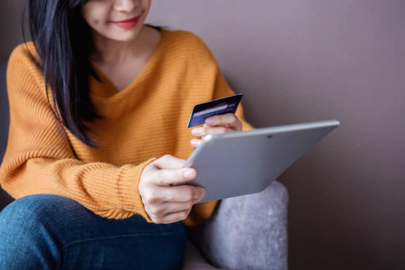 Affordable Christmas: 5 Ways to Celebrate Without Breaking the Bank