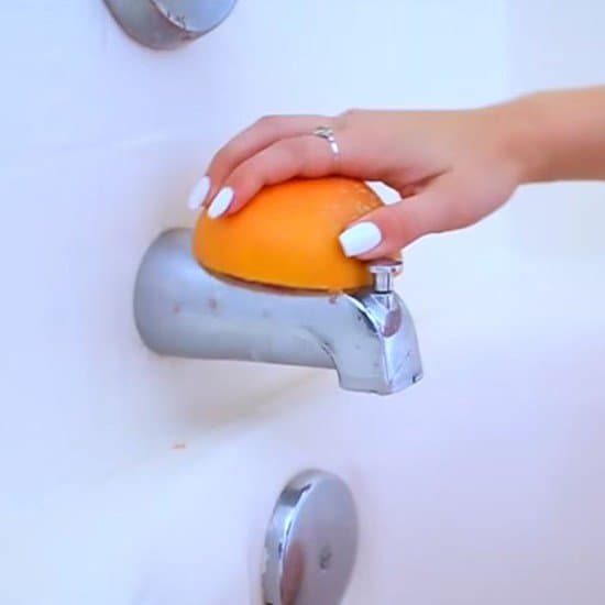 Effective Bathroom Cleaning Hacks: Simple Tips for a Sparkling Clean Bathroom
