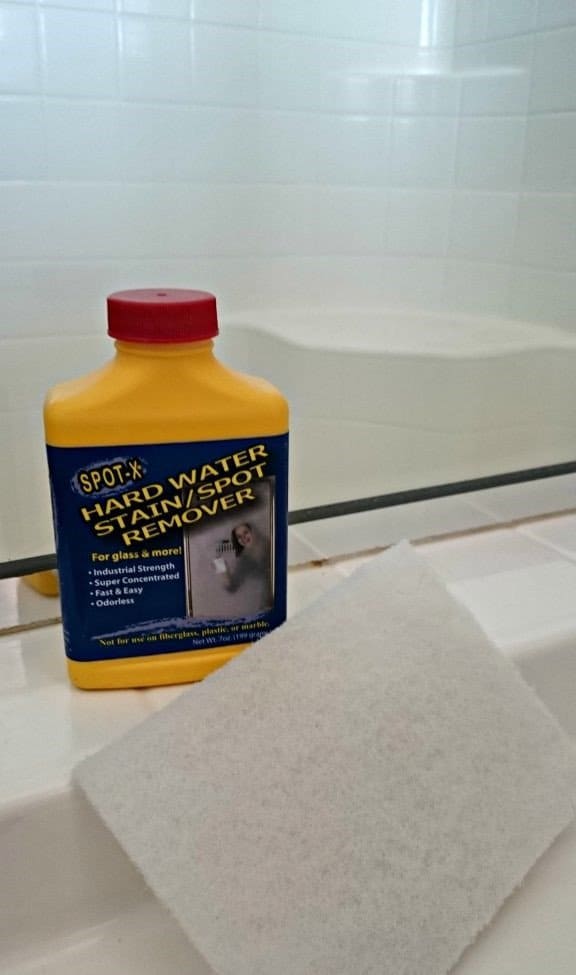 Effective Bathroom Cleaning Hacks: Simple Tips for a Sparkling Clean Bathroom