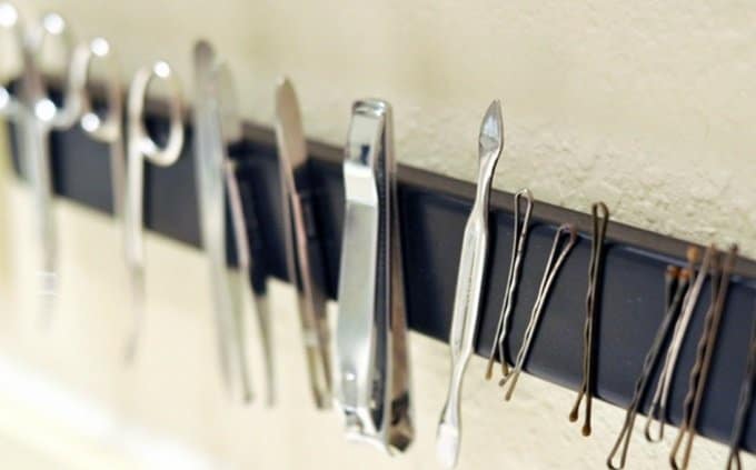 Effective Bathroom Cleaning Hacks: Simple Tips for a Sparkling Clean Bathroom