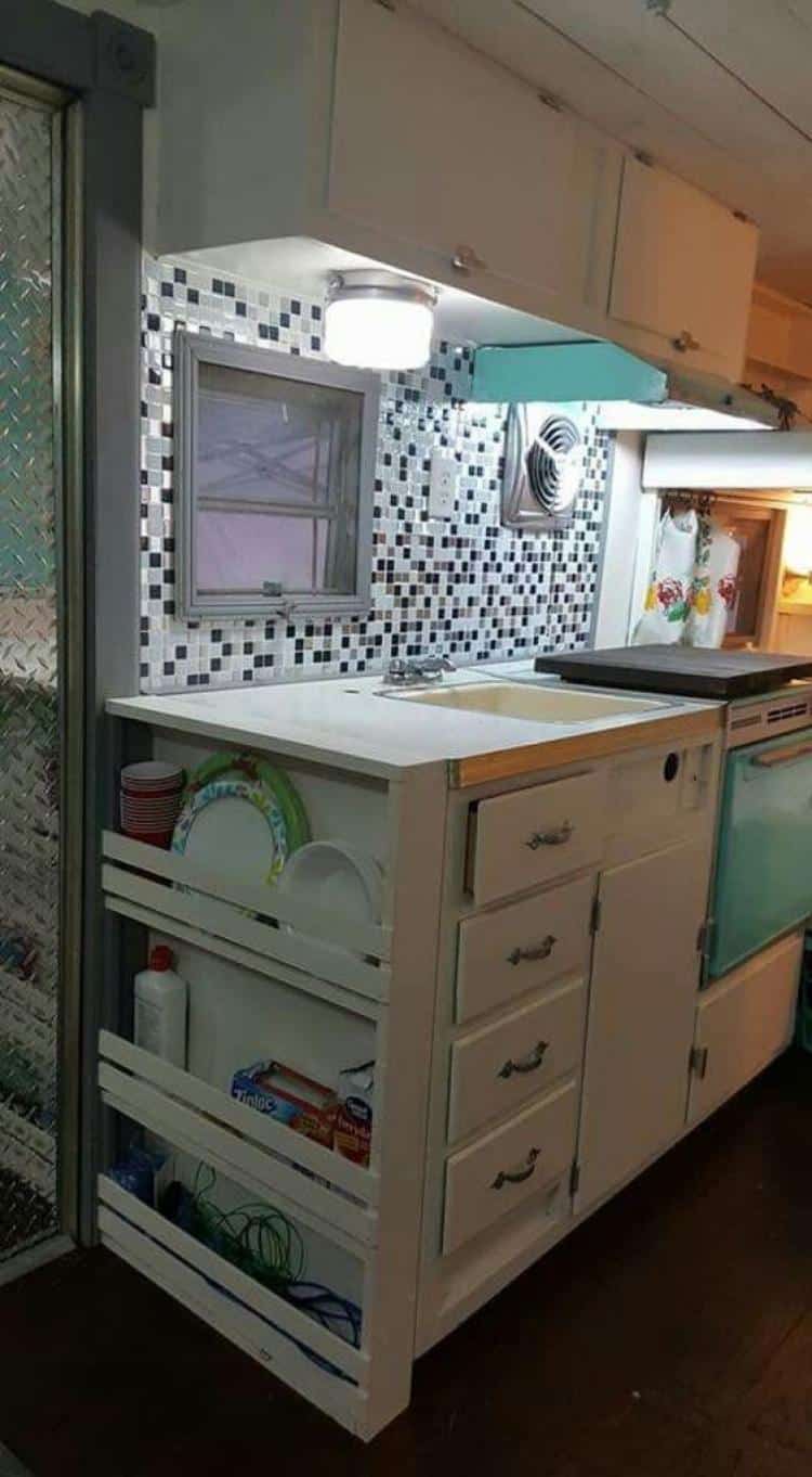 Camping Storage Solutions: 13 Budget-Friendly Ideas for Organized Adventures