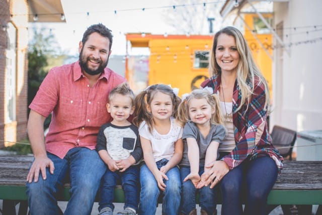 21+ Creative & Unusual Ways to Earn Extra Income in 2024