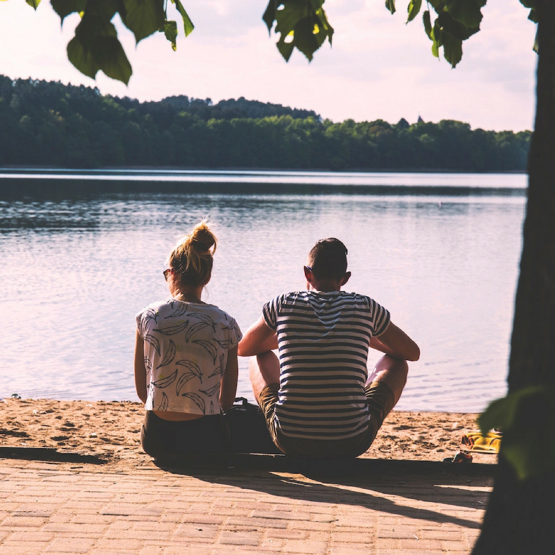 Affordable Date Ideas: 6 Romantic & Budget-Friendly Valentine s Day Plans