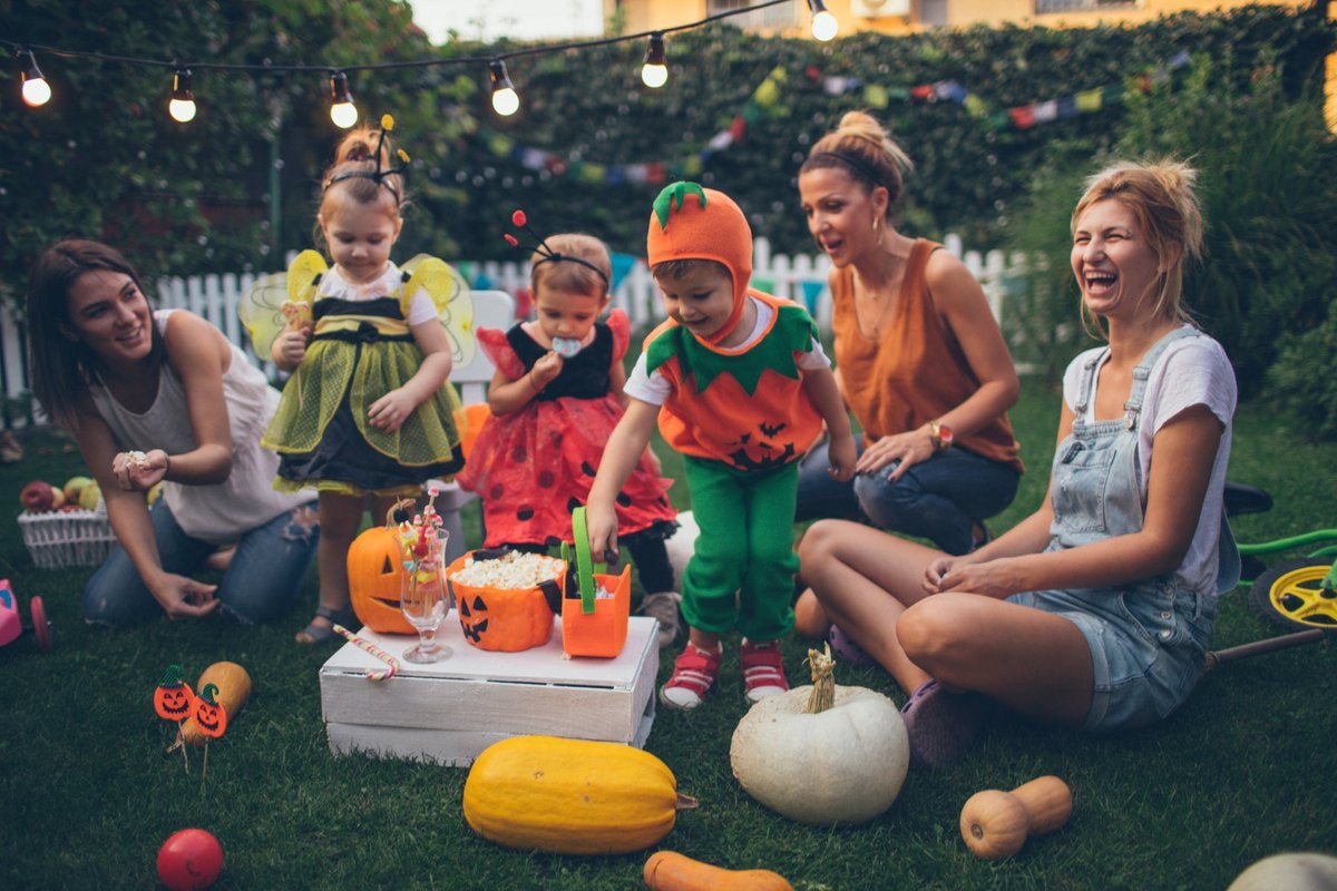 Halloween Spending Trends & Avoiding Costly Debt | [Your Brand]