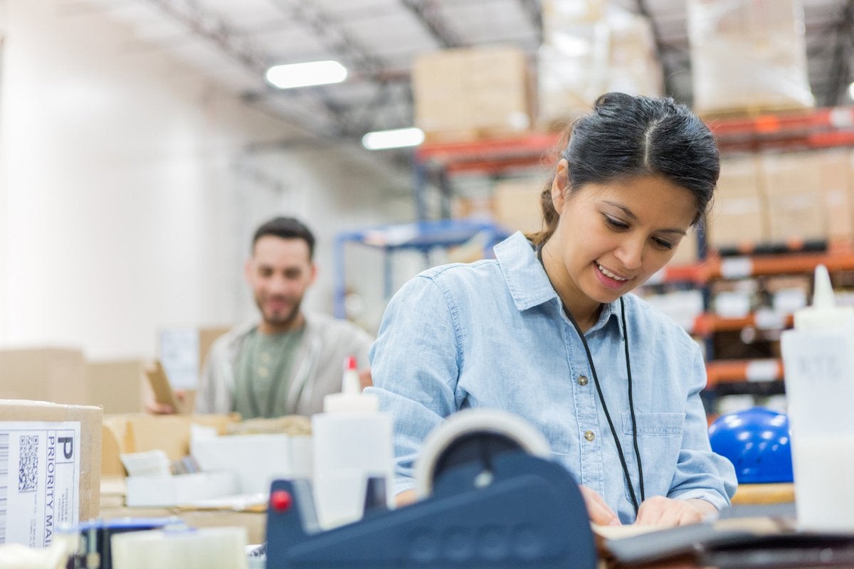 USPS Check Cashing: Locations, Requirements & What You Need to Know