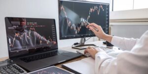 Mastering Divergence: 8 Proven Trading Strategies