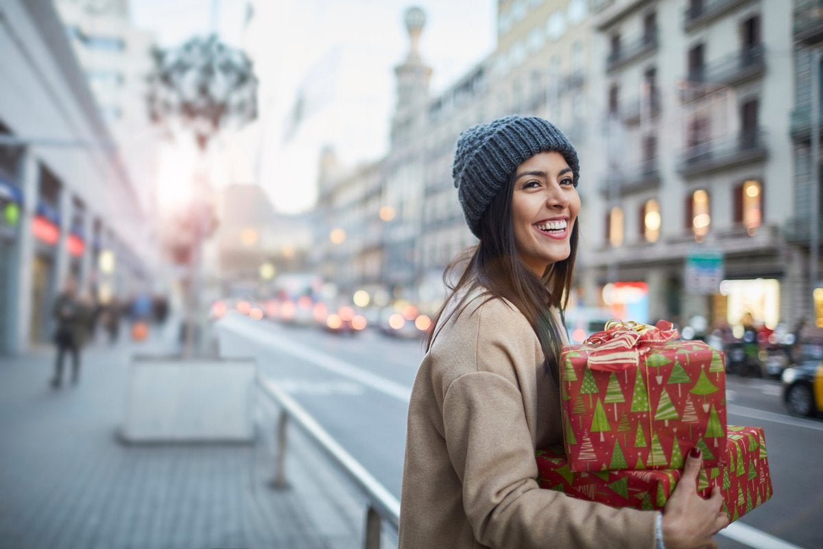 Beat the Rush: Why Starting Holiday Shopping Early is Smart