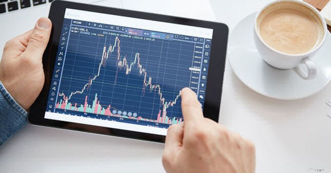 SEP IRA: Employer-Sponsored Retirement Plan Explained & Contribution Limits