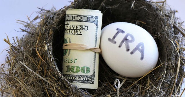 CDs vs. IRAs vs. Money Market Accounts: Which Investment is Right for You?