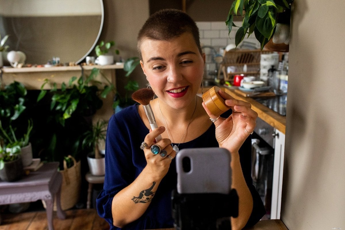 Unlock the Benefits of a Side Hustle: More Than Just Extra Income