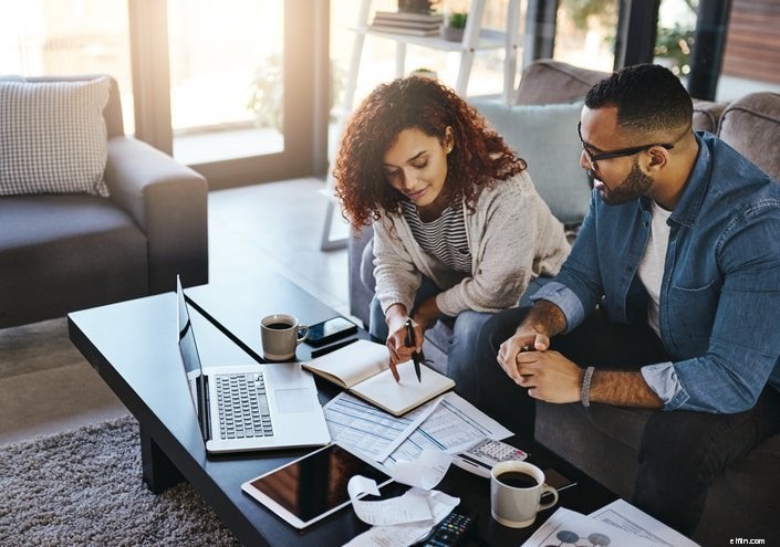 Strengthen Your Finances: The Power of Monthly Budget Meetings