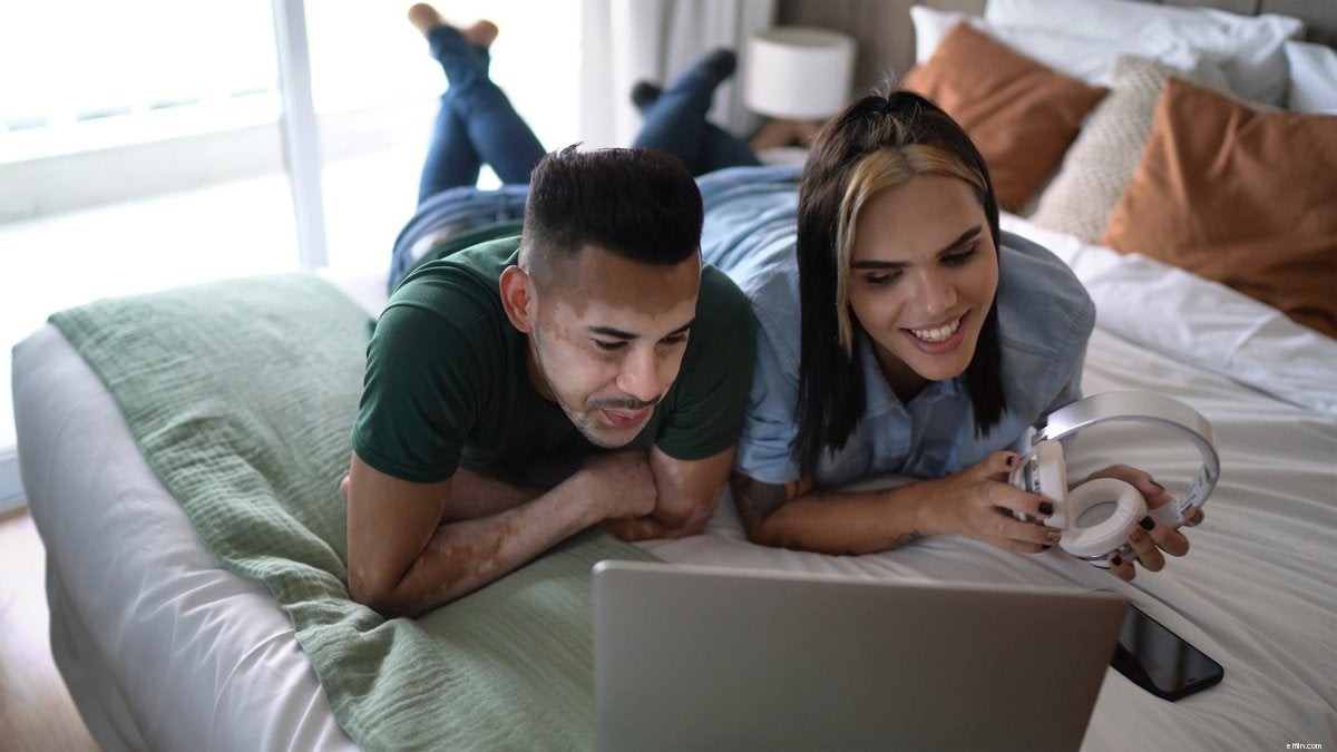 Combining Finances: Dave Ramsey s Advice for Stronger Marriages & Wealth Building