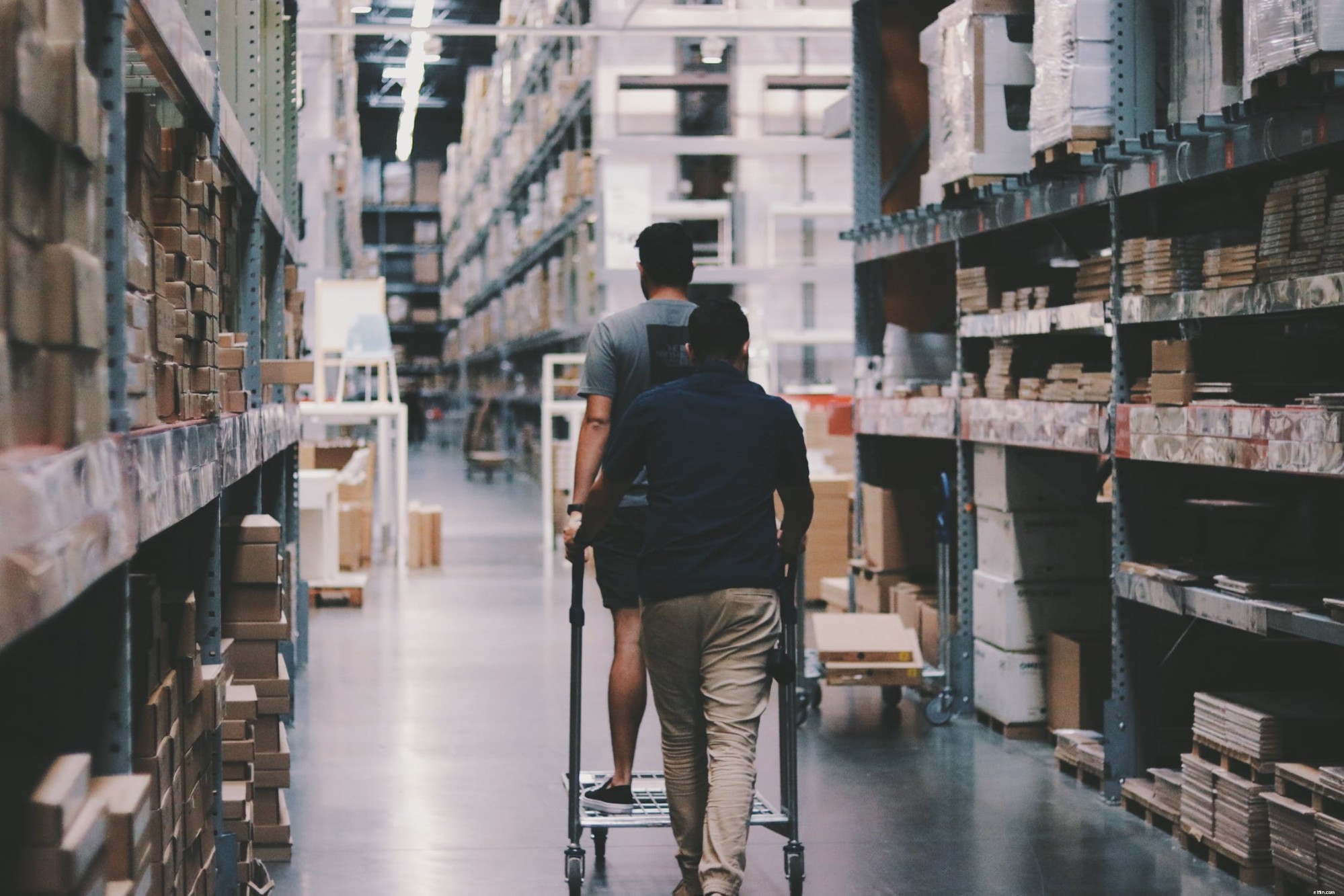 Optimize Ecommerce Warehousing: Boost Efficiency & Reduce Costs