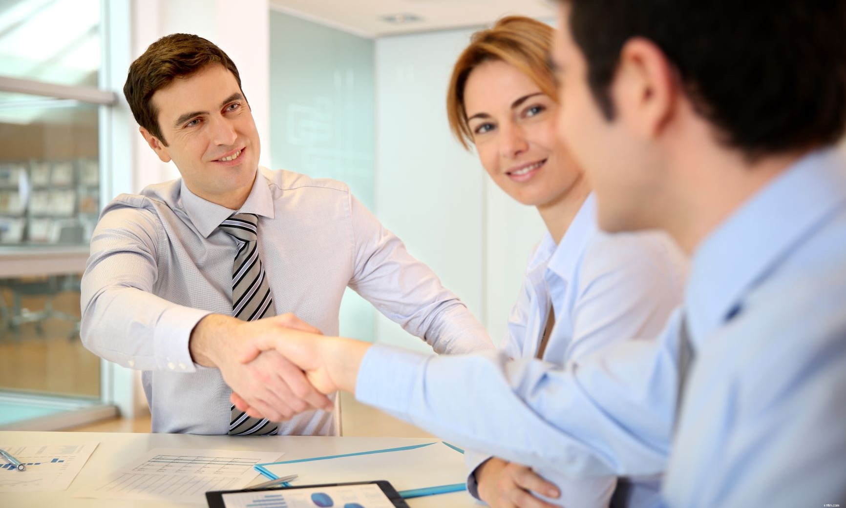 CRM Reporting Tools: Generate Powerful Insights & Analyze Data