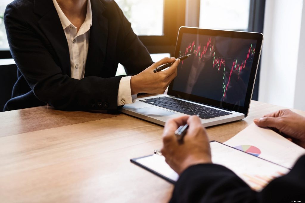 Investment vs. Speculation: Understanding Stock Market Strategies