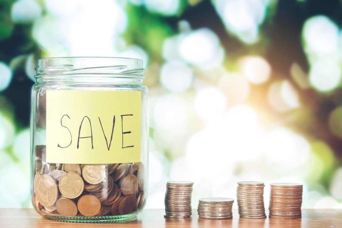 Savings Account Interest Rates: What to Expect & How to Maximize Your Returns