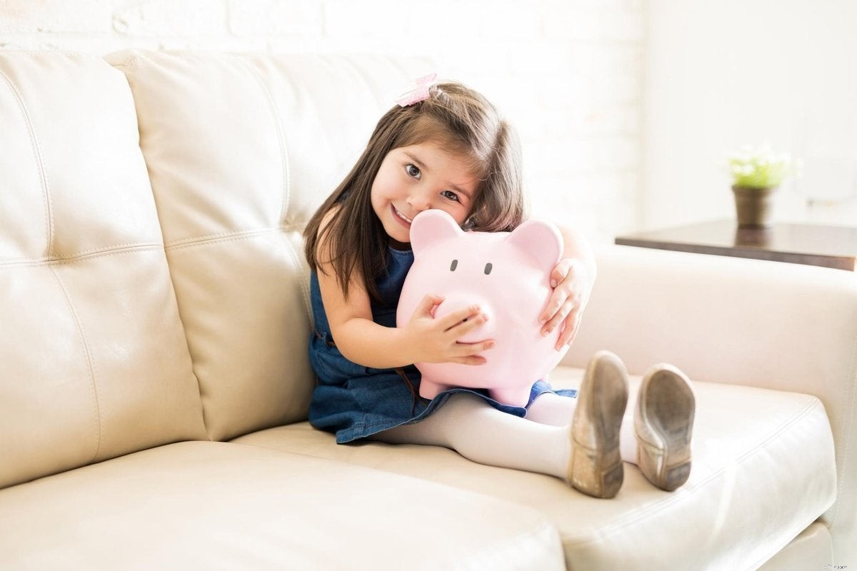 Financial Literacy for Kids: 4 Practical Money Lessons
