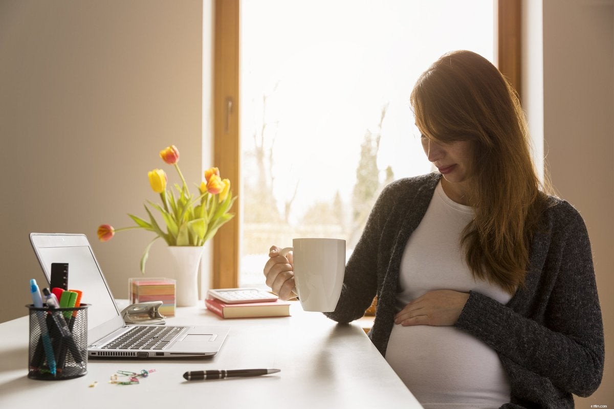 Navigating Parental Leave: A Guide to Informing Your Employer About Pregnancy