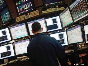 Investment Diversification: Reduce Risk & Optimize Returns