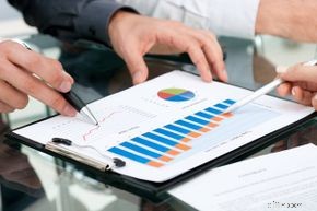 Identifying Investment Risks: 10 Key Factors to Consider