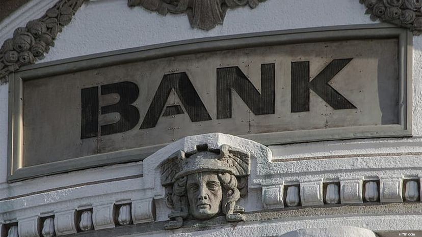 Starting a Bank: A Comprehensive Guide for Entrepreneurs