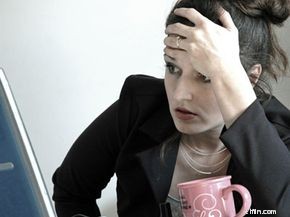 Hourly Wages & Productivity: Do They Drive Harder Work?