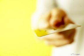 Turn Your iPad into a Mobile Credit Card Reader: A Guide