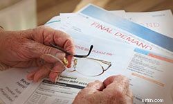 Common Debt Mistakes: 10 Ways to Accumulate Debt