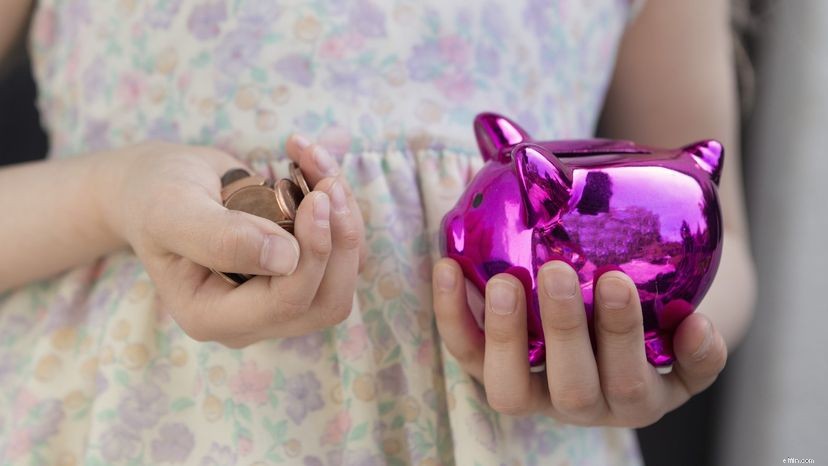 Allowance for Kids: The Right Amount & Financial Lessons