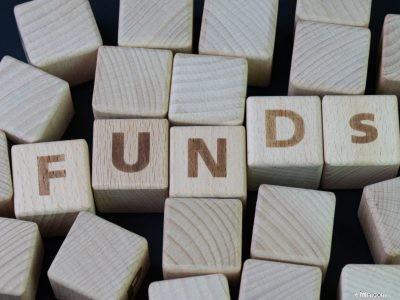 ETFs vs. Mutual Funds: Which Investment is Right for You?