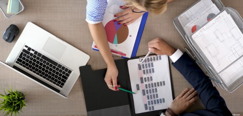 Protect Your Finances: Why Lending to Friends & Family Can Be Risky