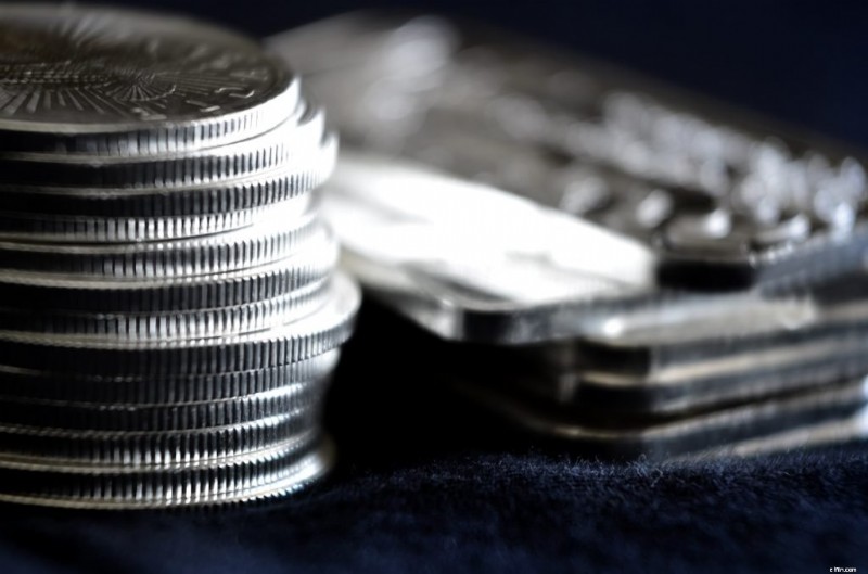 Best Online Gold & Silver Dealers: Secure & Reputable Options