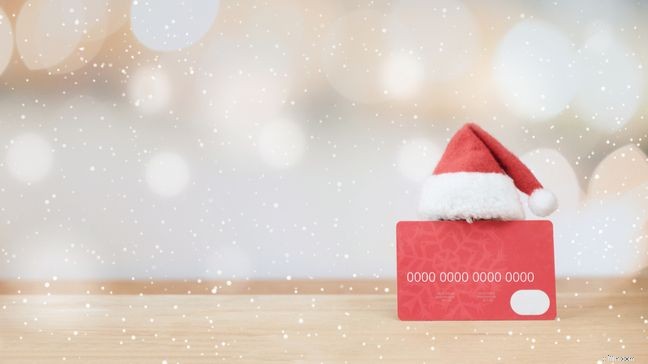 Affordable Christmas: Budget-Friendly Gift Ideas & Holiday Savings