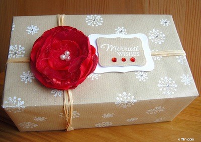 Creative Gift Wrapping Ideas: Save Money & Elevate Presents