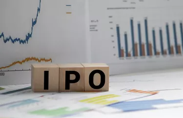 Memahami IPO:Panduan Realistis untuk Penawaran Umum Perdana 