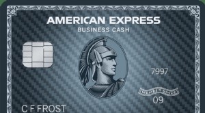 Biglietto da visita American Express Graphite:rimborso del 2% e commissione di $ 295 