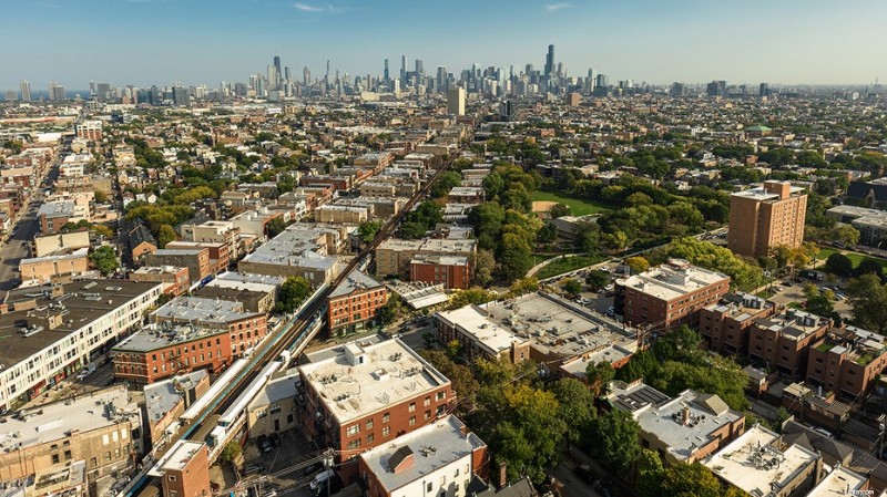 Tarif Asuransi Pemilik Rumah State Farm Illinois Meningkat sebesar 27% 