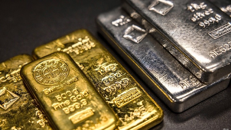 Prospek Harga Emas &Perak:Investor Bullish terhadap Logam Mulia 