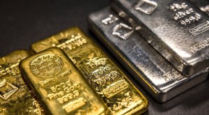 Prospek Harga Emas &Perak:Investor Bullish terhadap Logam Mulia 