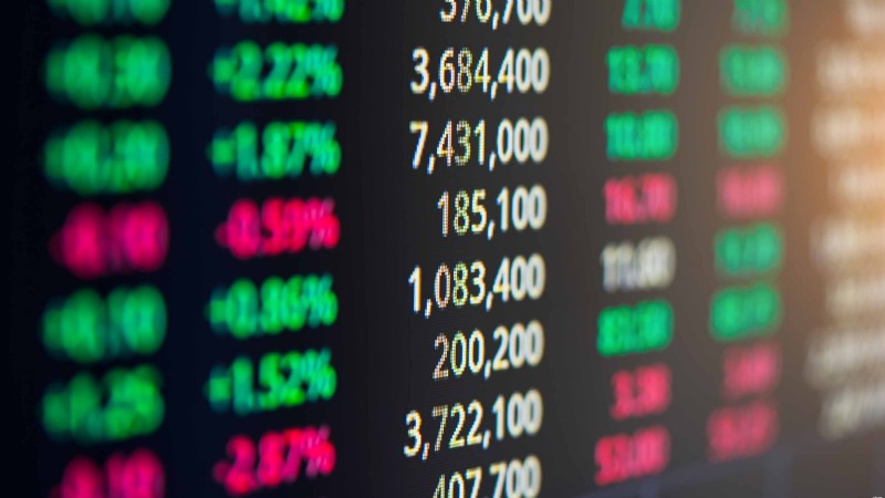 Investire negli indici:una guida per principianti ai rendimenti diversificati 