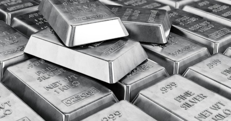 Perak vs. Emas:Apakah Perak merupakan Investasi yang Lebih Baik? 