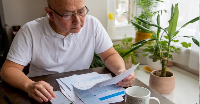 Hutang Pinjaman Generasi Baby Boomer &Pelajar:Dampaknya terhadap Pensiun &Keuangan 