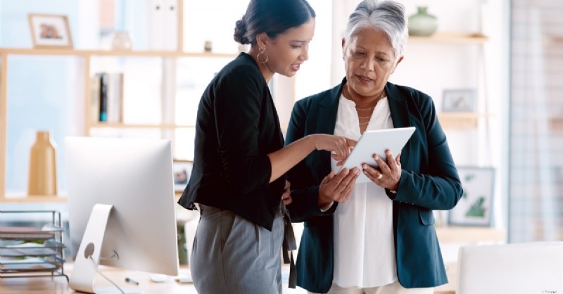 Hutang Pinjaman Generasi Baby Boomer &Pelajar:Dampaknya terhadap Pensiun &Keuangan 